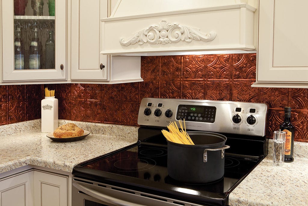 Residential Kitchen | Savannah + Moonstone Copper (MirroFlex)